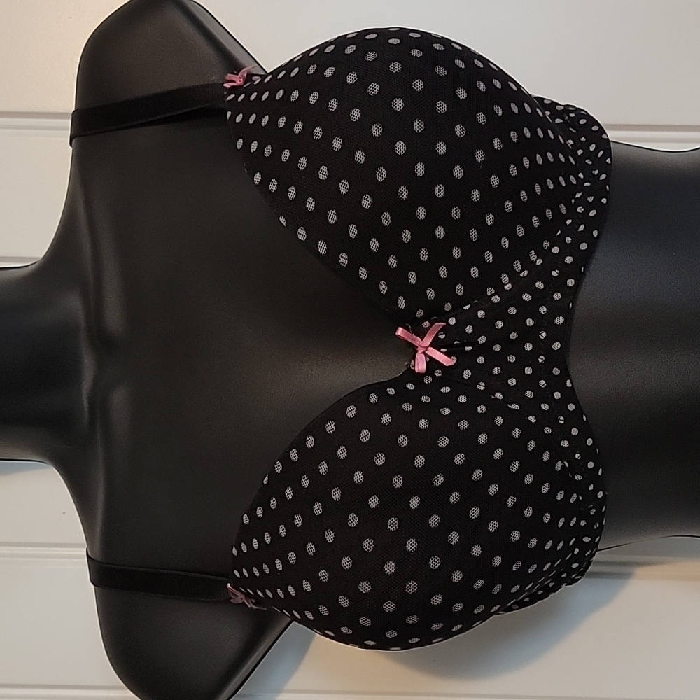 Betsey Johnson Intimates 36DD polkadot bra